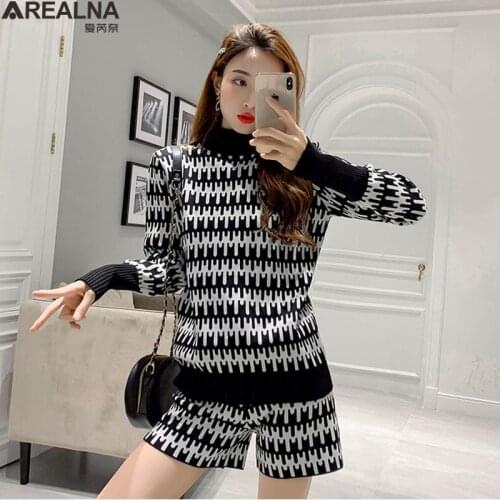 Women Knitted 2-piece Sets Casual Jacquard Geometric Pattern Turtleneck Sweater Jumpers shorts sets Fall Winter New Black white