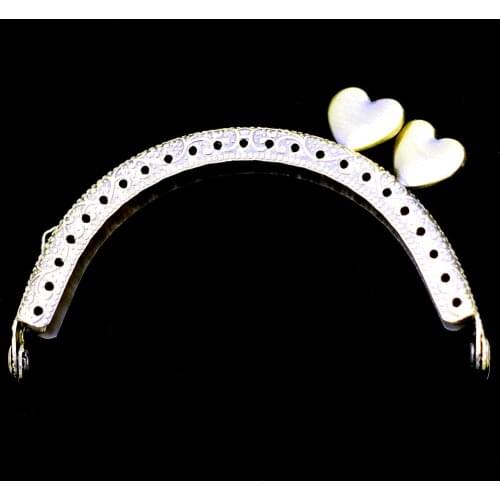 50PCS 8.5cm Heart Head Arch Purse Bag Frames Metal Kiss Clasps Clutch Buckle Lock Handbag Handle Luggage Hardware Accessories