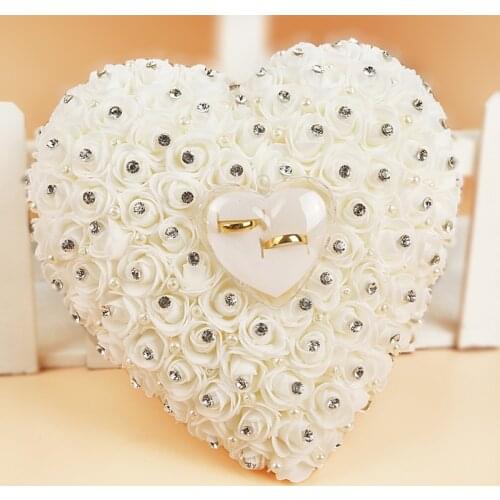Heart Shape Wedding Ring Pillow Favors Hang Ring Box with Rhinestone Pearl Flower Romantic Engagement Ceremony Ring Cushion Hold