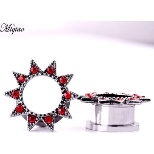 Miqiao Stainless Steel Concave Pattern Fashion Auricle Flower-shaped Ear Expansion Body Jewelry for Women