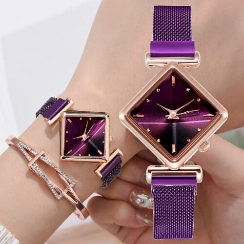 Womens Square Head Fashion Watch Alloy Band Womens Personality Simple Quartz Watch Magnet Self Priming Watch