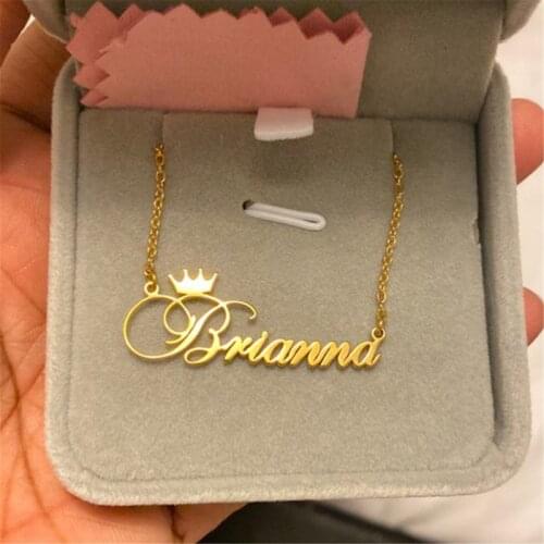 Card Personalized Crown Name Necklace Custom Queen Princess Crown Charm Necklace Jewelry Gifts For Mom Wife Daughter Girlfriend