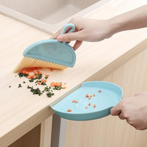 Countertop mini small broom brush cleaning brush with dustpan set desktop keyboard clamp gap brush can be brushed