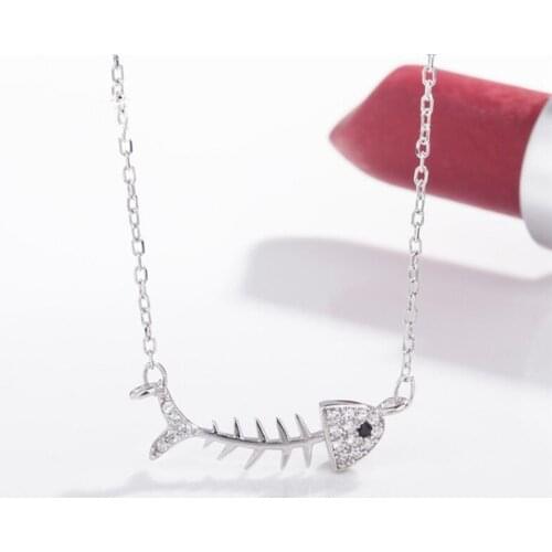 Sole Memory Fresh Cute Mini Fish Bone Creative 925 Sterling Silver Clavicle Chain Female Necklace SNE518