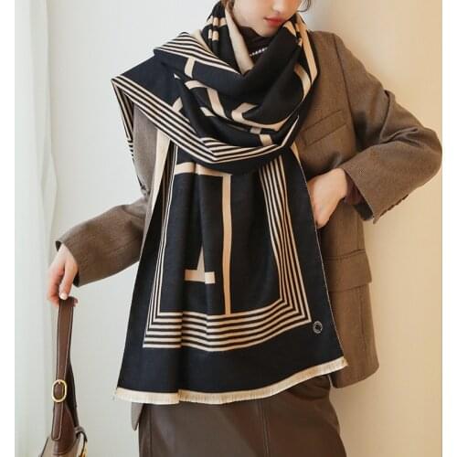 Luxury Brand Plaid Print Winter Scarf Women Cashmere Warm Pashmina Foulard Female Scarves Long Blanket Thick Soft Shawls Wraps