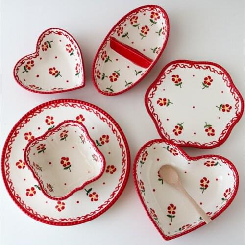 Ceramic Hand Painted Underglaze Color Red Flowers Pearl Edge Household Cutlery Dish/Love Heart Plate