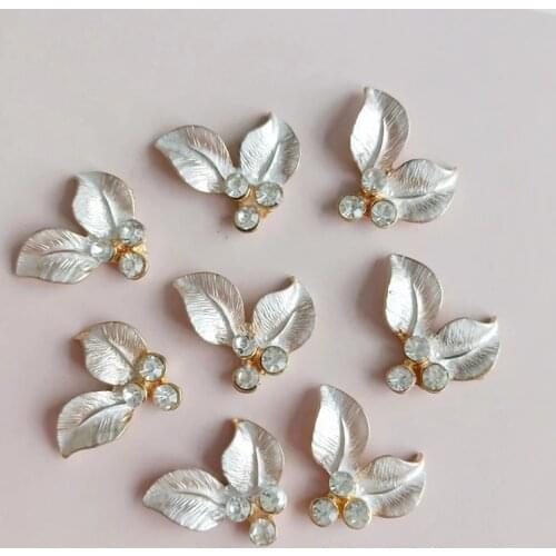 10 Pcs/lot Crystal Leaf Alloy Craft Supplies Rhinestone Silver Button Flatback for DIY Hair Bridal Jewelry Accessory Decors