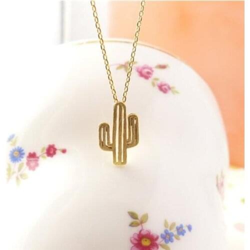 SMJEL 2017 New Minimalist Desert Prickly Pear Cactus Pendant Necklace for women Vintage Tree Boho Statement Necklaces Gril Gift