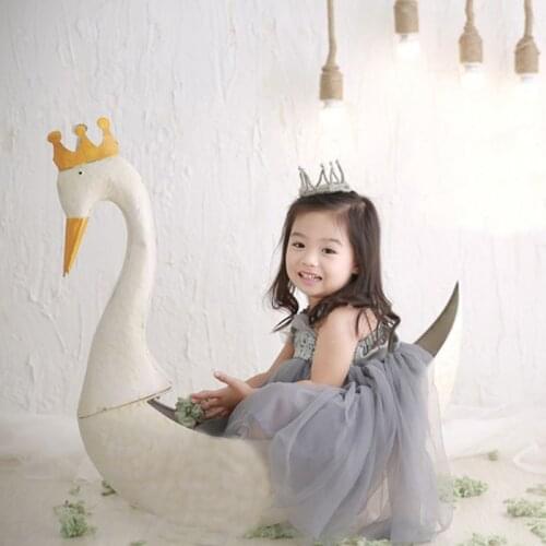 Newborn Photography Props Cute White Swan Toddler Studio Shooting Baby Photo Props Accessories Creatives Props Photo