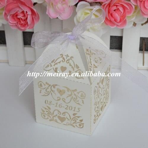 2017 Latest wedding decoration ivory laser cut wedding favors