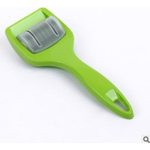 Coriander shredder kitchen onion and garlic cutter vegetable shaper