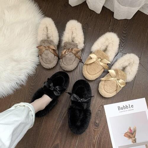 2019 New Fashion Peas Shoes A Pedal Casual Plush Shoes Winter Female Wear Wild Warm Plush Lazy shoesWomen shoes U16-31