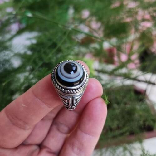 Admirable Natural pupilla Brown eye finger Ring Gemstone Bead Ring Tibetan Dzi Gemstone
