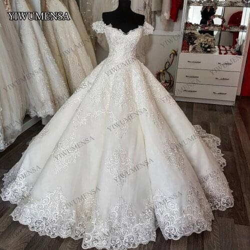 Dubai Off Shoulder Women Luxury Lace Bridal Arabic Puffy Ball Gown Plus Size Wedding Dress Boho 2020 3D Appliques Bride Dresses