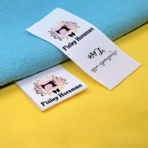 Custom Sewing label, Fold, Custom Clothing Labels - Fabric Name Tags, Logo or Text, Cotton Ribbon, Custom Design (FR133)