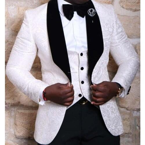 2018 Custom Made Shawl Lapel Groom Tuxedos Red/White/Black Men Suits For Wedding Best Man Blazer Groomsmen(Jacket+Pants+Bow+Vest