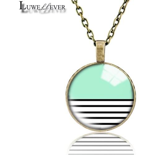 Green Geometry Necklace 692 25mm Bronze 30mm Wood Rhinestone Double-sided Moon Round Glass Pendant For Women Gift