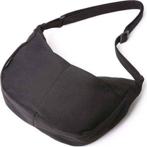 Light Weight Mini Messenage Bag Fashion Large Capacity Fanny Pack For Men And Women Multi-Functional Banana Chest Cross Body Bag