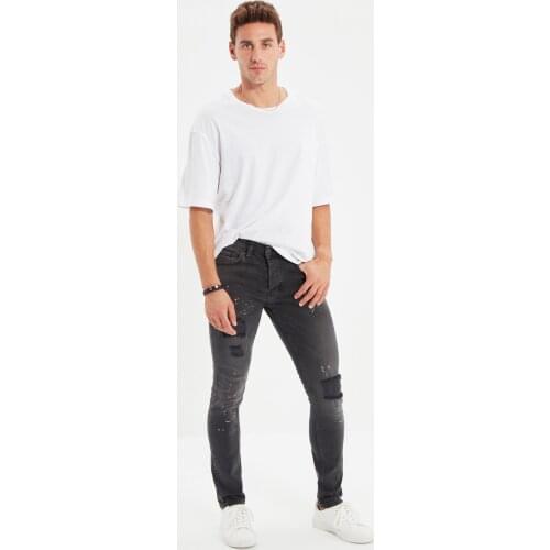 Trendyol Male Skinnt Fit Destroylu Jeans TMNAW22JE0310