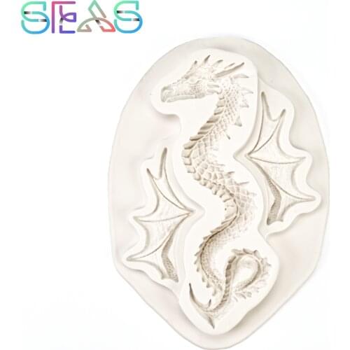Flying Dragon Silicone Molds Cake Decorating DIY 3D Biscuits Molds Cake Decorating Tools Jelly and Candy Mold Baking Molds
