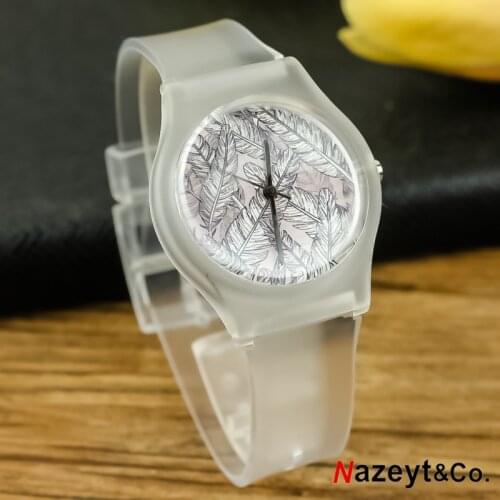 Drop shipping ladies MiNi Watches Resin Fashion Table Waterproof women men student feather face Scrub plastic Watches