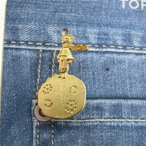 Stereo little prince brooch deserve to act the role of cartoon badge ins wind character pin metal collar decoration