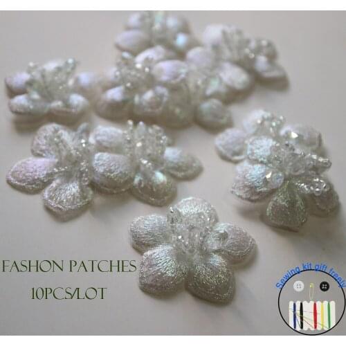 10pcs/lot Handmade white sukura flower beaded patches for clothing DIY sew on patch embroidered applique Parches