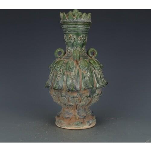 TangDyansty (618-965) Green glaze cap bottle Old Goods Antique Collection Genuine Porcelain Old Objects