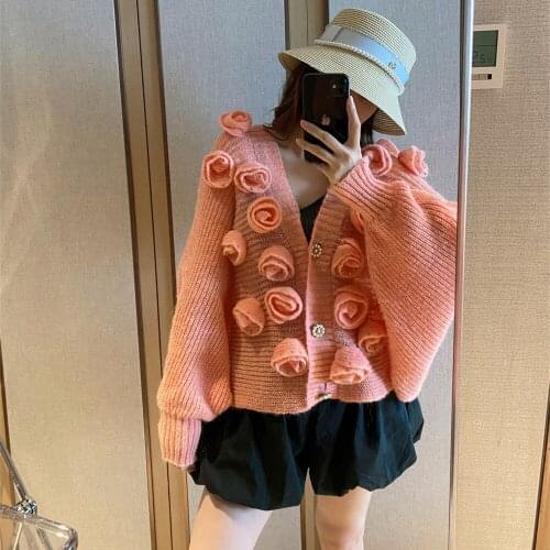 Runway Luxury 3D Flower Beading Decoration Bat Sleeve Cardigans Loose Shoulder Sweater Coat Oversize Women Winter Clothes