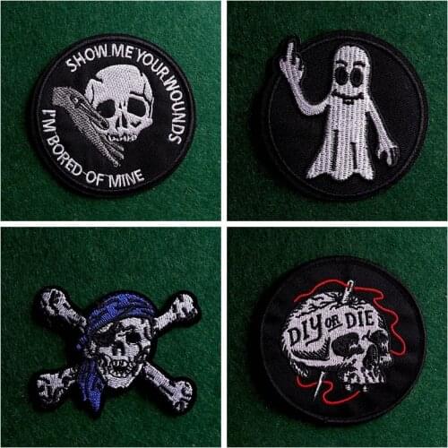 2pcs/lot Punk Skull Embroideried Patches for Clothing Iron on Patches on Clothes Heart Embroidery Patch for Kids Jacket Applique