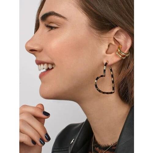 Rongho Hyperbole Metal Heart Earrings for Women Gothic Jewelry 2019 Vintage Circle Ear Cuff Metal Clip Earring Punk Bijoux