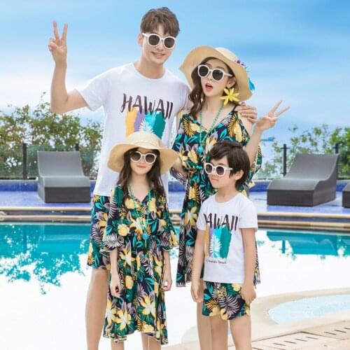 Father Mother Children Kids Matching Clothes Mother Daughter Dresses Off Shoulder Mommy and Me Wedding Dress Family Outfits