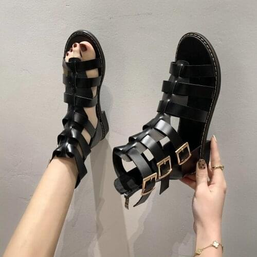 2021 Summer New Shoes Womens Sandals Students Flat Platform Shoes Women Soft Patent Leather Gladiator Sandals Female Beach Shoes