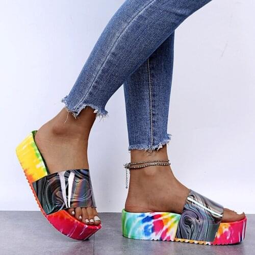 Womens Platform Rainbow Color Slippers Woman Summer Slides Ladies Thick Bottom Fashion Women Female Beach Shoes Big Size