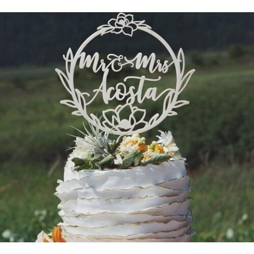 Custom Mr and Mrs cake topper, Rustic wedding cake topper,Wedding cake toppers, Woodland cake topper, Name cake topper