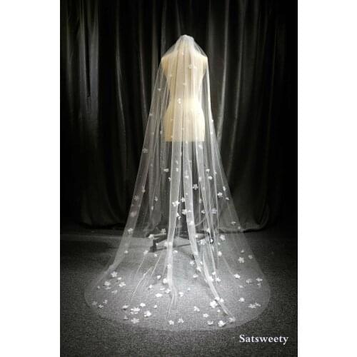 High End Customized Shiny Tulle Woman Chapel Bridal Veils Veil for Bridal 3D Flowers Wedding Veil