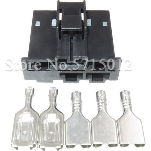 5 Hole 6.3mm Automotive Plug Electrical Female Sockets