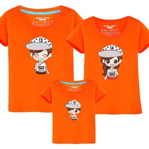 New Family Look T Shirts 2018 New Summer Family Matching Clothes Father Mother Kids Cotton Mom and Daughter Son Leisure