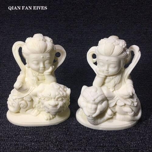 2 Pcs Cartoon buddhist character bodhisattva Miniature statue Chinese Buddhist figures High-end home decoration crafts