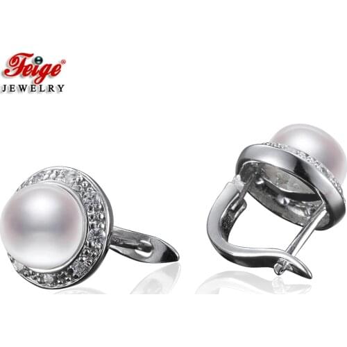 Exquisite White Natural Freshwater Pearl Hoop Earrings for Women Party Gifts Summer Gold Pearl Earrings Fine Jewelry FEIGE