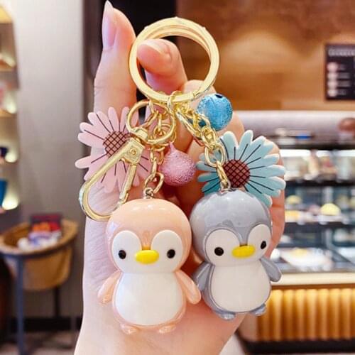 Kawaii Penguin Keychain Cute Daisy Bell Trinket Women Men Couple A Pair Pendant Bag Car Key Ring Jewelry Lanyard Accessory Gift