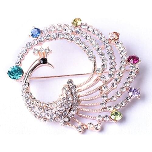 2021 New Female Peacock Rhinestone Brooches Fashion Color Brooch mens Badges Animal Brooch Crystal Brooches Pins