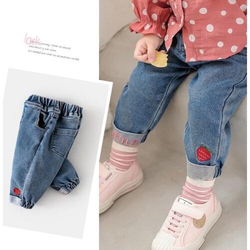 Toddler Girls Jeans 2021 Autumn and Winter New Kids Casual Loose Velvet Warm Trousers Fashion Embroidery Denim Pants for Girls