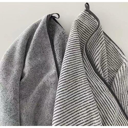 Gray Stripe Can Wrap Bath Towel Bathe Facecloth Soft Household Wash Towel Absorbent Square Washcloth Coral Velvet Face Towels