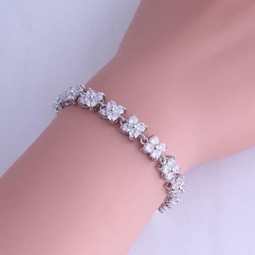 Edynee Chain Bracelets