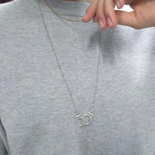 Handcuff pendant necklace women aesthetic Long chains necklace Womens jewelry Accessories collares wholesale kpop