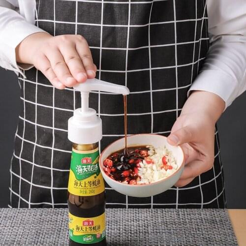 Pressure nozzle bottle squeeze household pressure nozzle pump head quantitative bottle pressure type