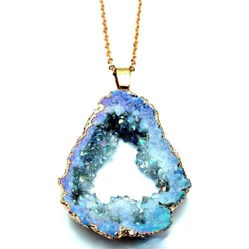 Blue rough rock crystal agate natural mineral crystal cave healing energy Reiki agate decorative choker pendant wholesale