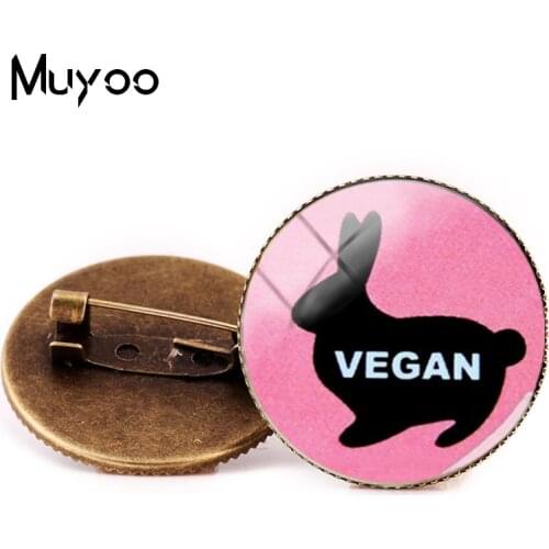 2018 New Vegan Logo Brooches Egetarian Diet Go Organic Jewelry Round Brooch Pin Black Multilayers Pins Glass Cabochon Art Pin