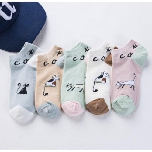10 pieces = 5 pairs of spring and summer new Korean cotton color cartoon kitten head cute lady boat socks